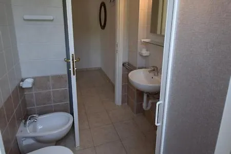 Miramare 卡波利韦里